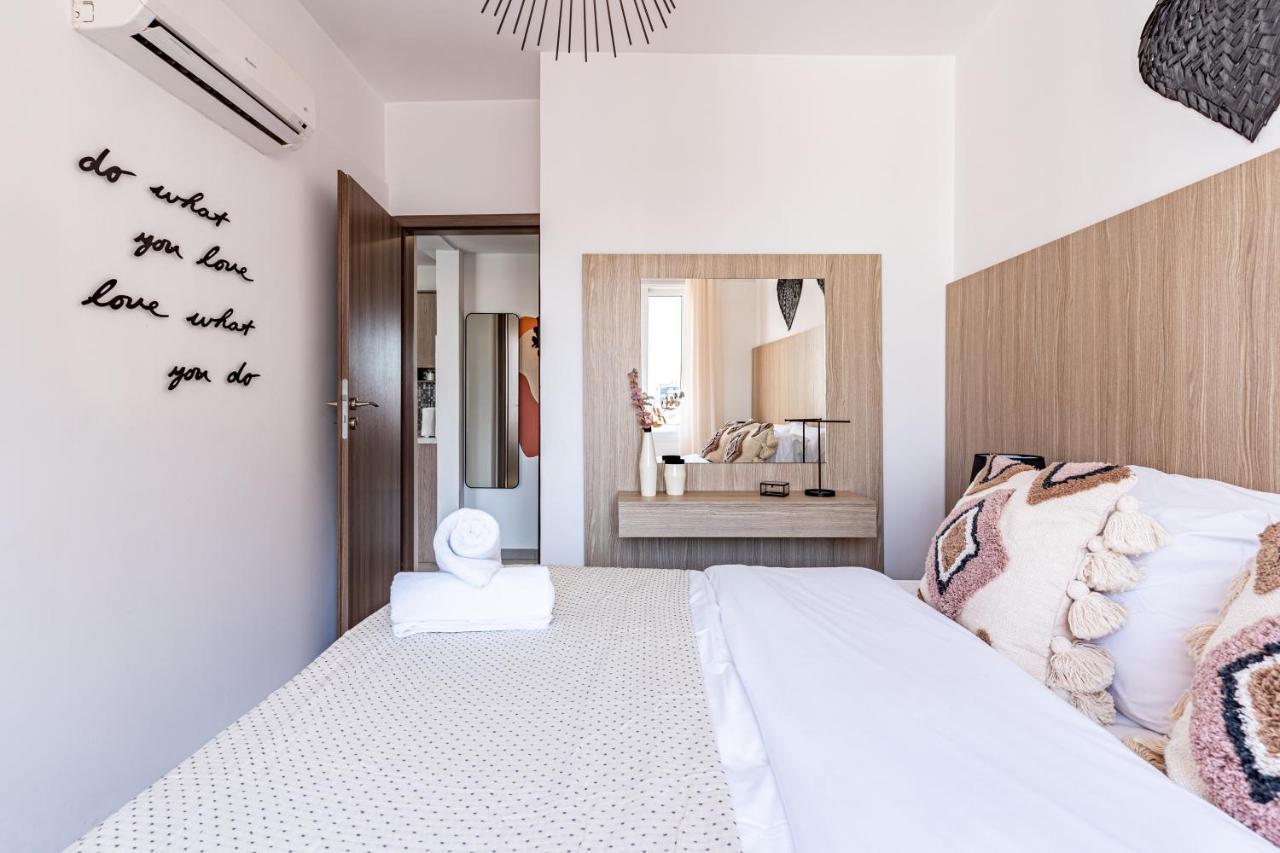 Made With Love 1-Br Apt By Finikoudes Beach Lárnaca Exterior foto